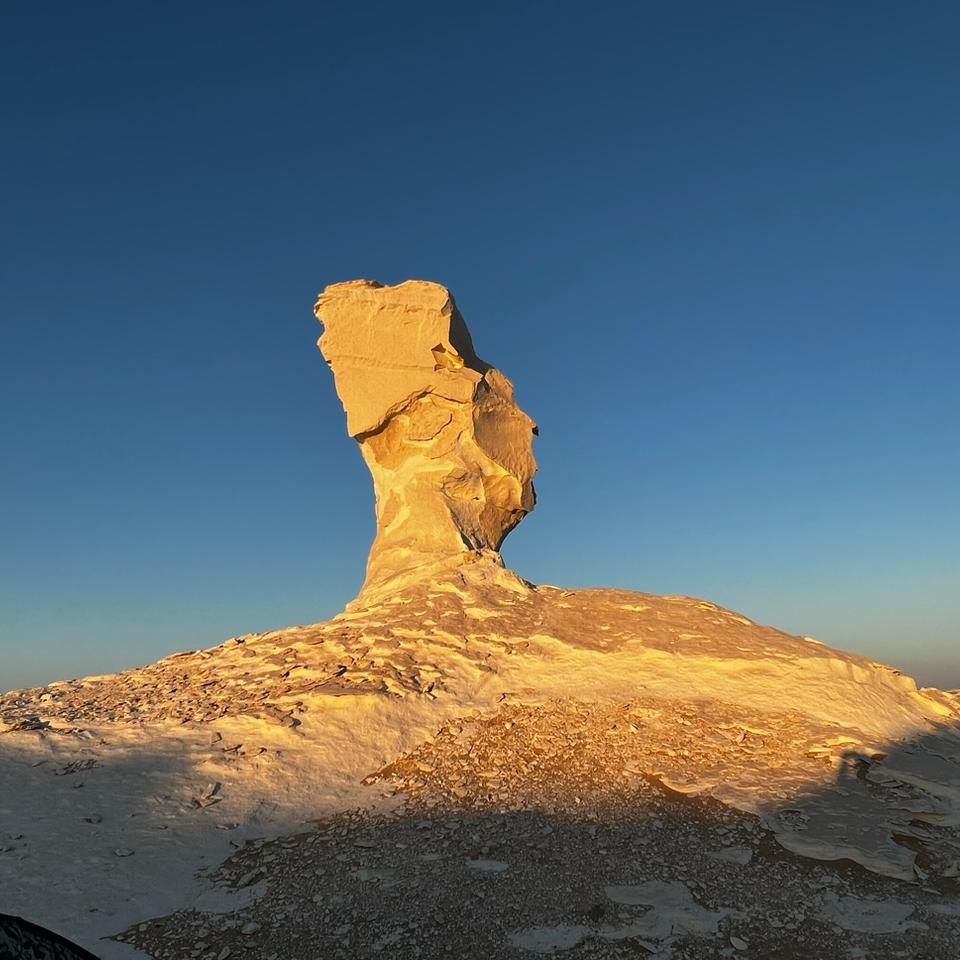 Travel Discover Egypt's Unique Landscapes: The White Desert and Black Desert The Best Kept Secrets About Travel 6 White desert