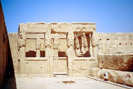 Abydos and Dendera Temples: Ancient Marvels of Egyptian Architecture 0